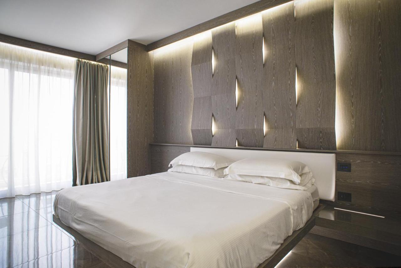 Upper - Boutique Bed & Breakfast