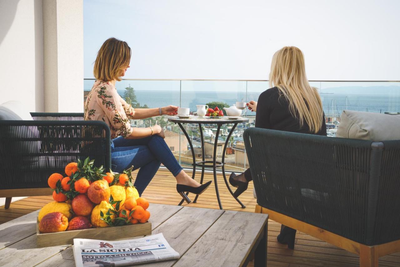 Upper - Boutique Bed & Breakfast 3*