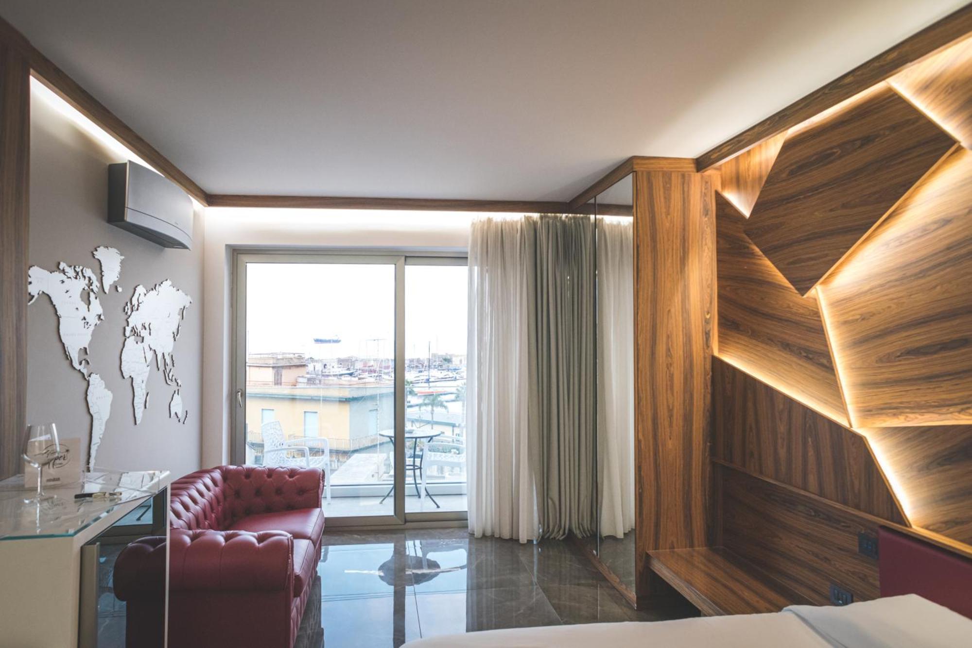 Upper - Boutique 3* Milazzo