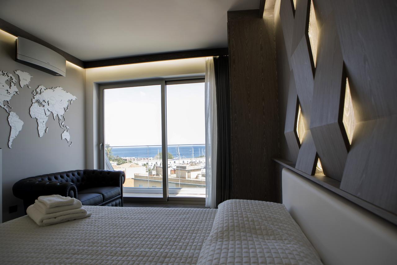 Upper - Boutique Bed & Breakfast