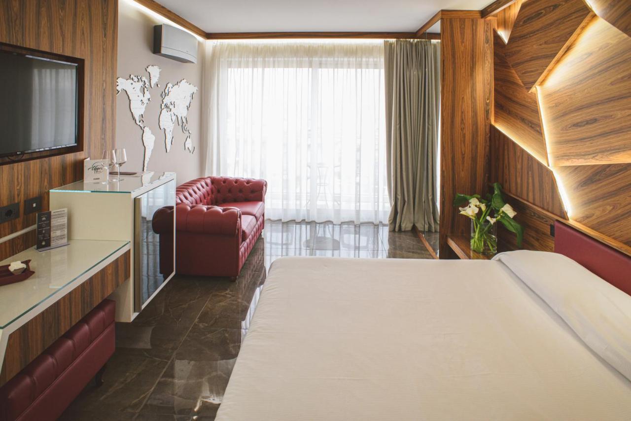 Couette-café Upper - Boutique 3*